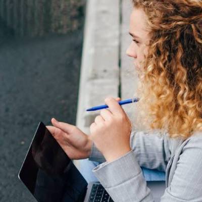 Онлайн-школа, использование сервиса в нескольких проектах