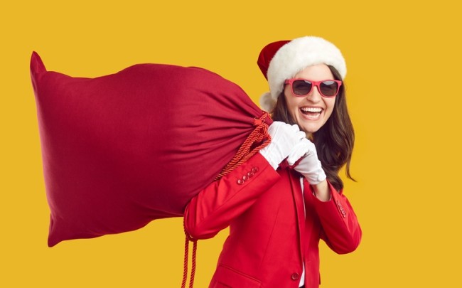 Новогодние распродажи: как увеличить прибыль онлайн-курсов