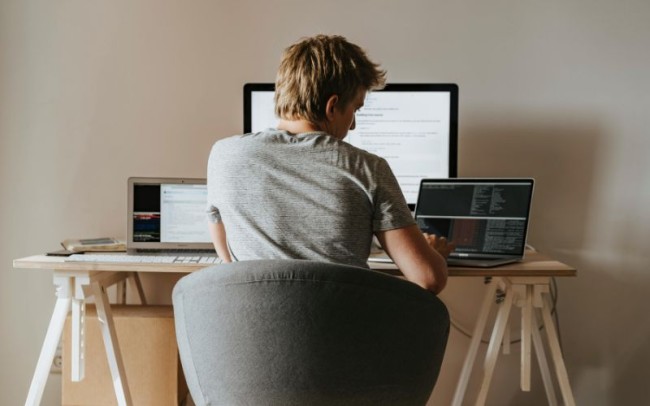 Технический специалист в онлайн-школе: роль, задачи и инструменты